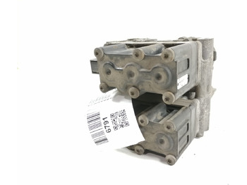 Valve de frein pour Camion Mercedes-Benz Air suspension control valve, ECAS A0013271225: photos 5