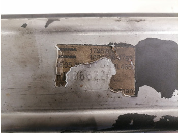 Refroidisseur EGR pour Camion Scania EGR cooler 1795704: photos 5