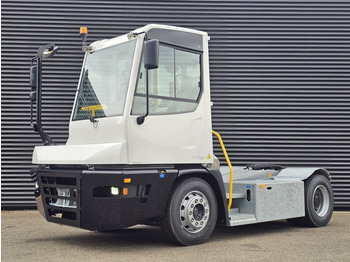 Tracteur portuaire TERBERG