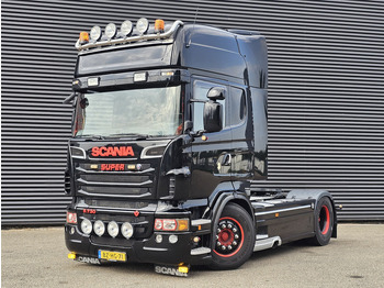 Tracteur routier SCANIA R 730