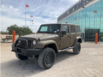 Voiture JEEP