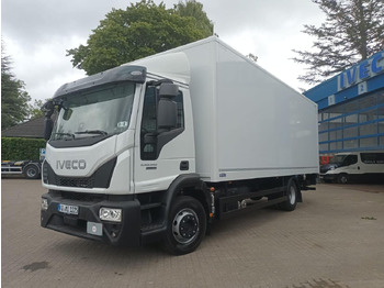 Camion à rideaux coulissants IVECO