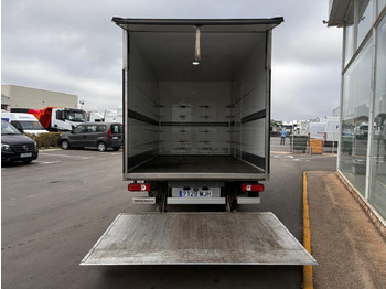 Fourgon grand volume Caja cerrada con plataforma elevadora IVECO 35C16 3.0 20m3 con puerta lateral: photos 5 Fourgon grand volume Caja cerrada con plataforma elevadora IVECO 35C16 3.0 20m3 con puerta lateral: photos 5