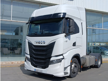 Tracteur routier IVECO