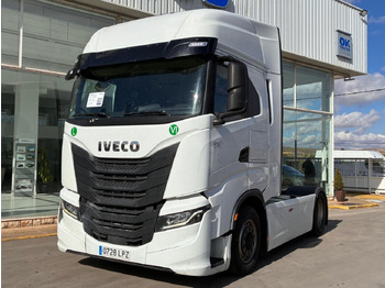 Tracteur routier IVECO S-WAY