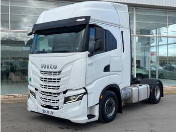 Tracteur routier IVECO S-WAY