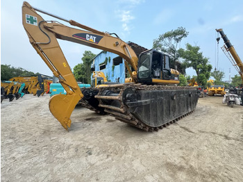 Excavatrice amphibie CATERPILLAR 320CL