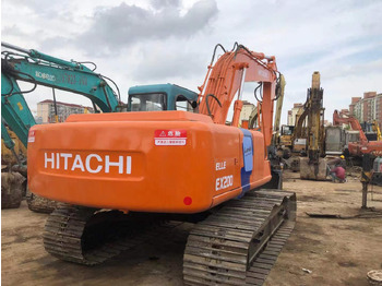Pelle sur chenille HITACHI EX200
