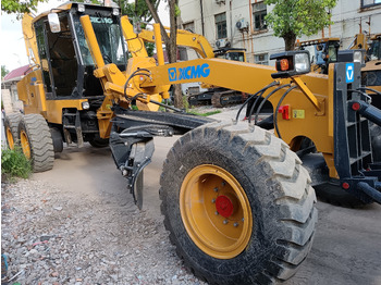 Niveleuse XCMG GR2153