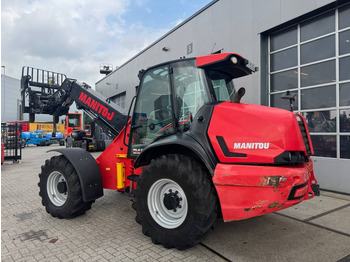 Chariot télescopique MANITOU MLA-T 533