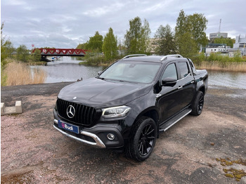 Voiture MERCEDES-BENZ