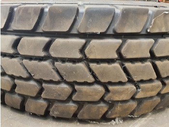 Roue complète pour Grue Grove Wheel 385/95R25 12 5.4 3p: photos 3