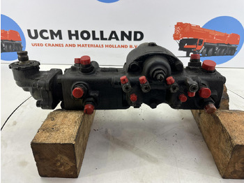 Boîtier de direction pour Grue Steering box 210bar: photos 5