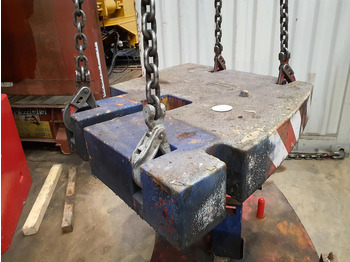 Contrepoids TEREX