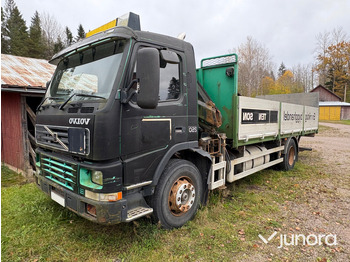 Camion plateau VOLVO FM7