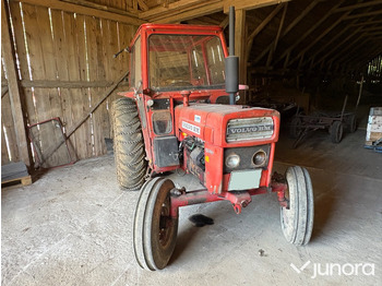 Tracteur agricole VOLVO