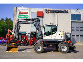 Pelle sur pneus TEREX