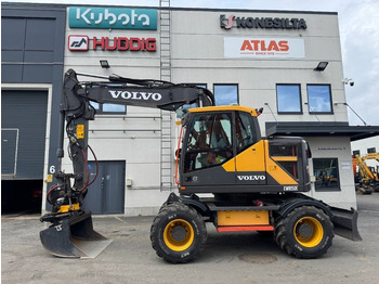 Pelle sur pneus VOLVO EWR150E