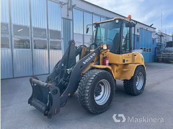 Chargeuse sur pneus VOLVO L35