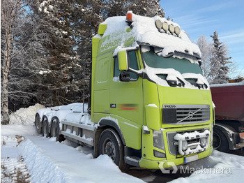 Camion ampliroll VOLVO FH16