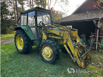 Tracteur agricole JOHN DEERE 2130