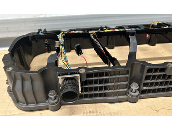 Culasse DAF SPACER FRAME ENGINE VALVE COVER XF 106 480 2033255: photos 2 Culasse DAF SPACER FRAME ENGINE VALVE COVER XF 106 480 2033255: photos 2