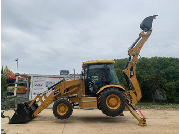 Tractopelle CATERPILLAR 420