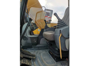 Pelle sur chenille 2020 Caterpillar 312D2: photos 3