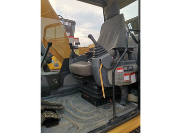 Pelle sur chenille 2020 Caterpillar 312D2: photos 5
