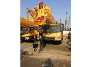 Grue mobile XCMG QY70K