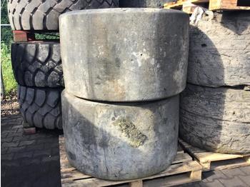 Pneu LIEBHERR