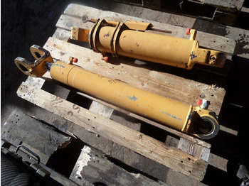 Vérin hydraulique LIEBHERR