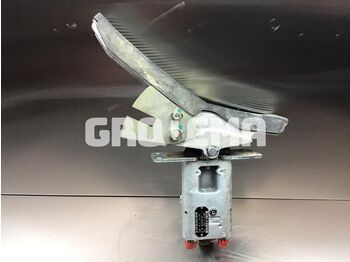 Pédale LIEBHERR