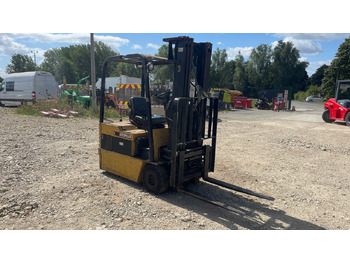 Chariot élévateur électrique CATERPILLAR