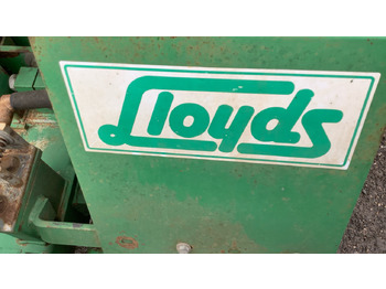L'équipement de construction LLOYDS LEDA TRAILED 7 GANG FAIRWAY  MOWER: photos 5
