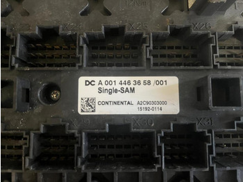 Fusible pour Camion Mercedes Actros MP4 Single-SAM Sicherungskasten A0014463658: photos 3