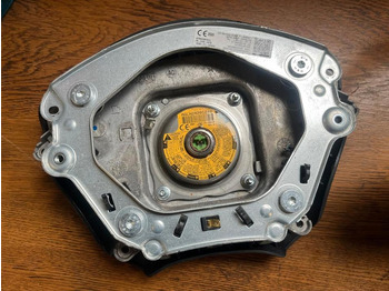 Volant pour Camion Mercedes-Benz Vito Lenkrad A6394640001: photos 4