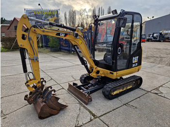 Mini pelle CATERPILLAR 301.7D