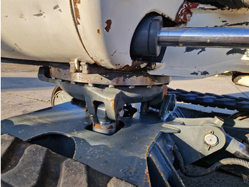 Mini pelle WACKER NEUSON 2404RD kan op een (berg)helling draaien: photos 3