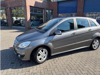 Voiture MERCEDES-BENZ