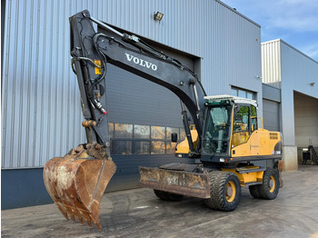 Pelle sur pneus Volvo EW180C: photos 3