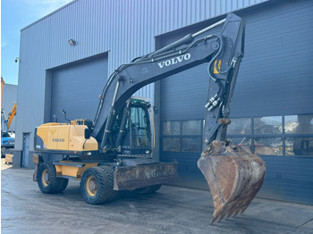 Pelle sur pneus Volvo EW180C: photos 5