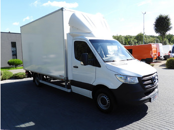 Fourgon grand volume MERCEDES SPRINTER 315 BOX LIFT 8 PALLETS AIR CONDITIONING 150HP: photos 4 Fourgon grand volume MERCEDES SPRINTER 315 BOX LIFT 8 PALLETS AIR CONDITIONING 150HP: photos 4