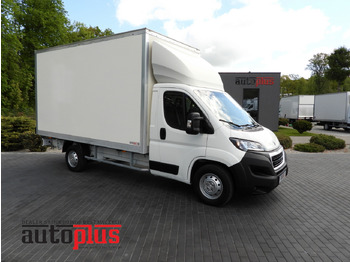 Fourgon grand volume PEUGEOT Boxer