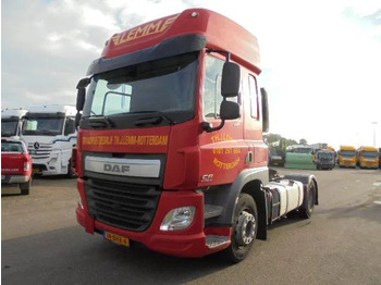 Tracteur routier DAF CF 440