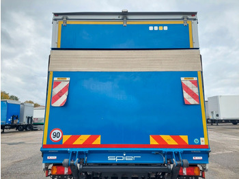Camion à rideaux coulissants MAN TGL 12.250 BL 4x2: photos 5