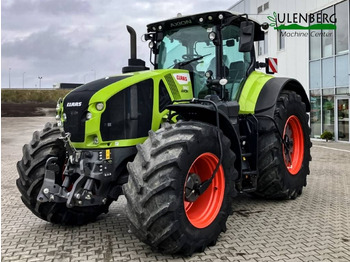 Tracteur agricole CLAAS Axion 960