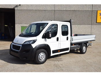 Utilitaire plateau PEUGEOT Boxer