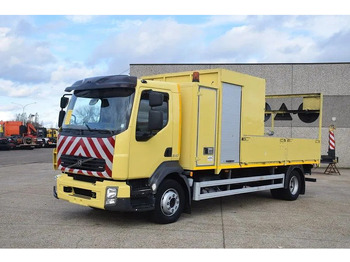 Camion plateau VOLVO FL 250