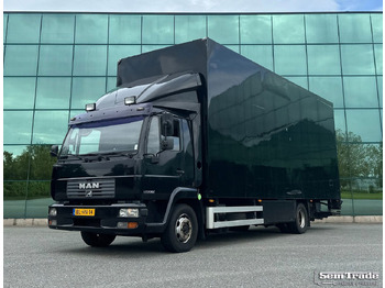 Camion fourgon MAN